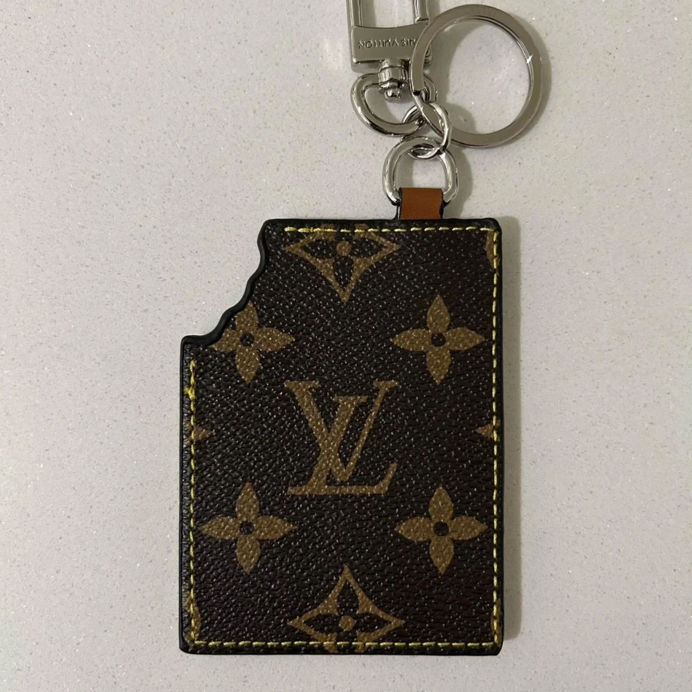 Louis Vuitton Chocolate Bar Figurine Key Holder And Bag Charm - Picture 2 of 4
